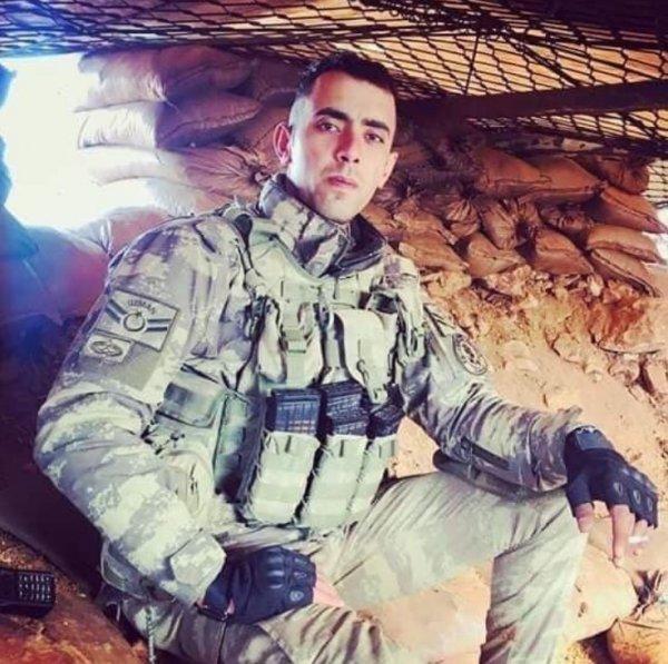 İdlib şehitleri uğurlanıyor