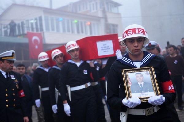 İdlib şehitleri uğurlanıyor