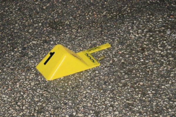 Adana'da bir kişiye sokak ortasında silahlı saldırı