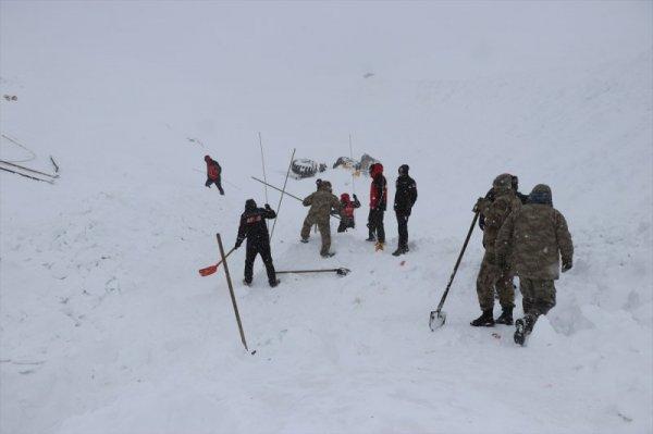Van AFAD İl Müdürü, felaket anlarını anlattı