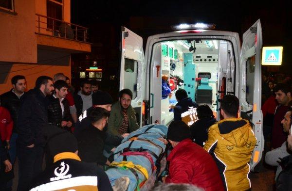 Irmağa atlayan kızının peşinden gitti