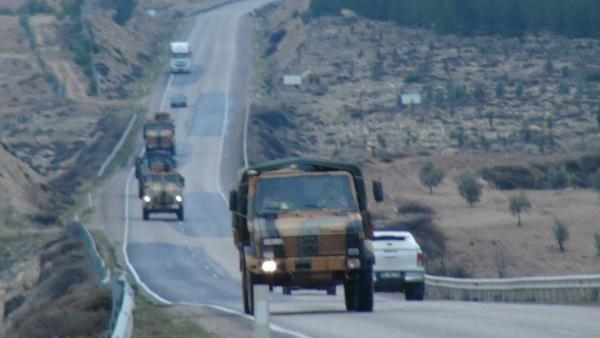 İdlib sınırına askeri sevkiyat