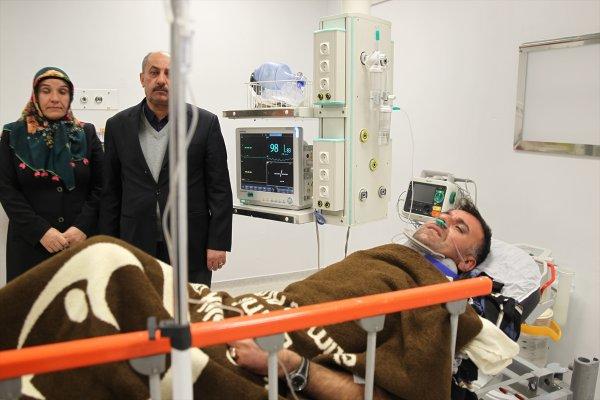 Çığ altında kalan 2 kişiyi arayan ekibin üzerine çığ düştü