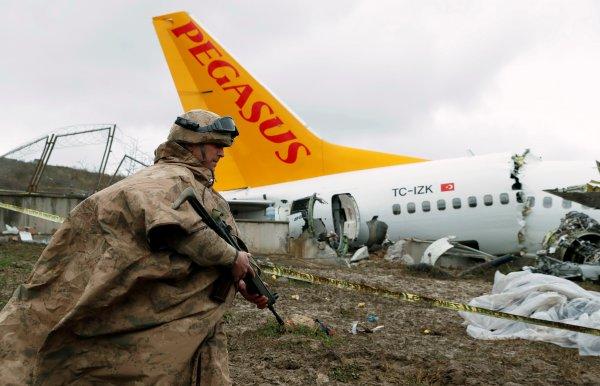 Uçak kazasından geriye kalan acı hikaye