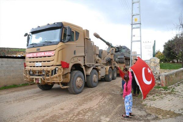 Suriye sınırına askeri sevkiyat bugün de devam etti