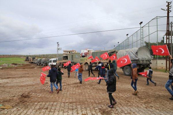Suriye sınırına askeri sevkiyat bugün de devam etti