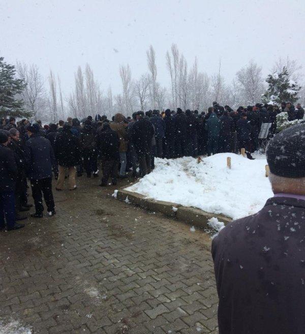 Isrparta'da ev yangını: 3 kardeş hayatını kaybetti