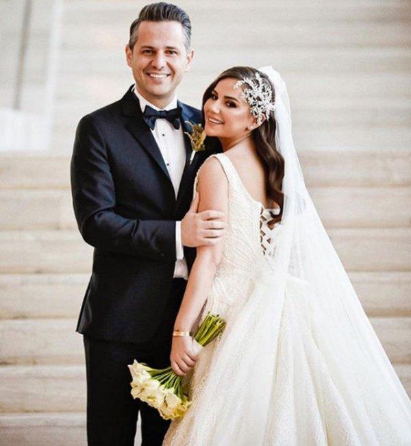 Merve Özbey evlendi