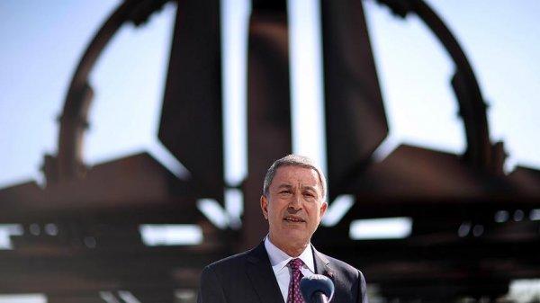 Hulusi Akar'dan Esad ve İdlib açıklaması