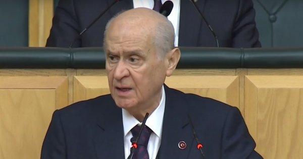 Devlet Bahçeli'nin ayakta alkışlanan sözleri