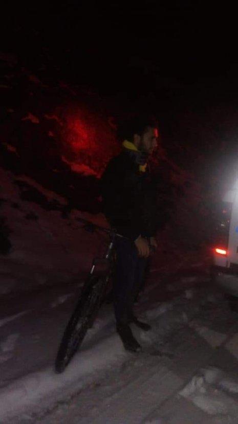 Denizli'de ormanlık alanda kaybolan genç kurtartıldı