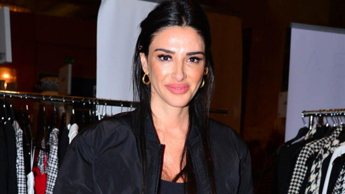 Aslıhan Doğan Turan taklit ediliyor