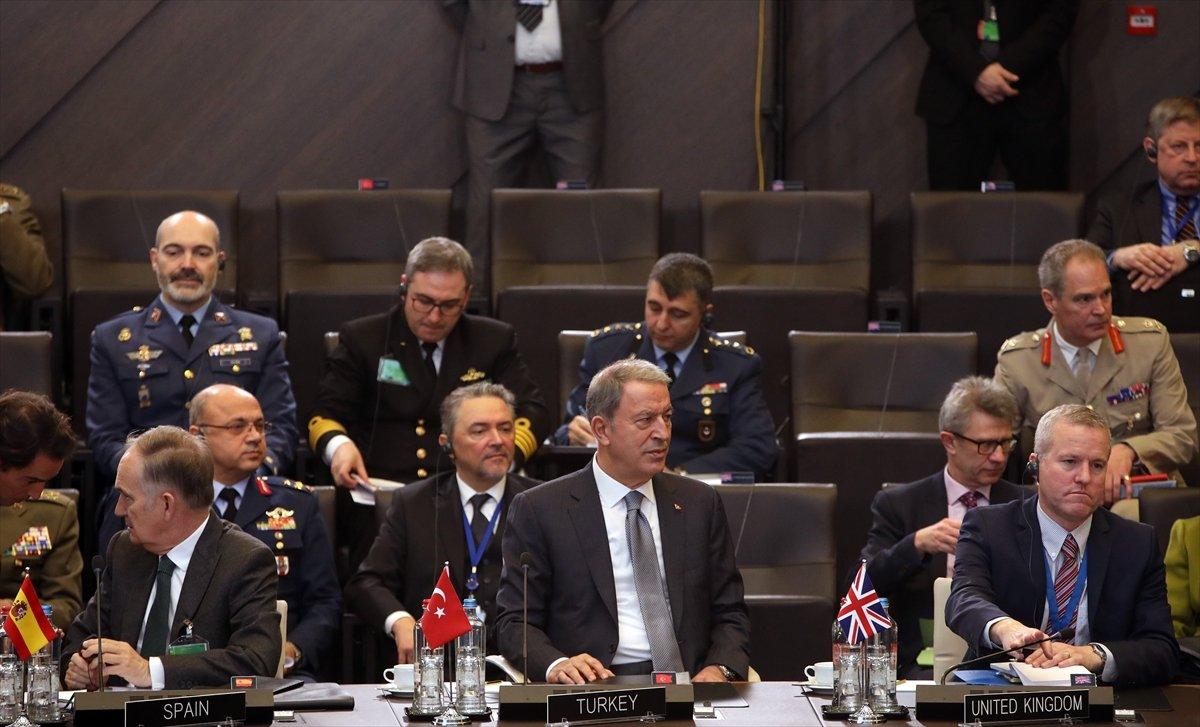 Akar: Ateşkesi sağlamak için birlikler gönderiyoruz