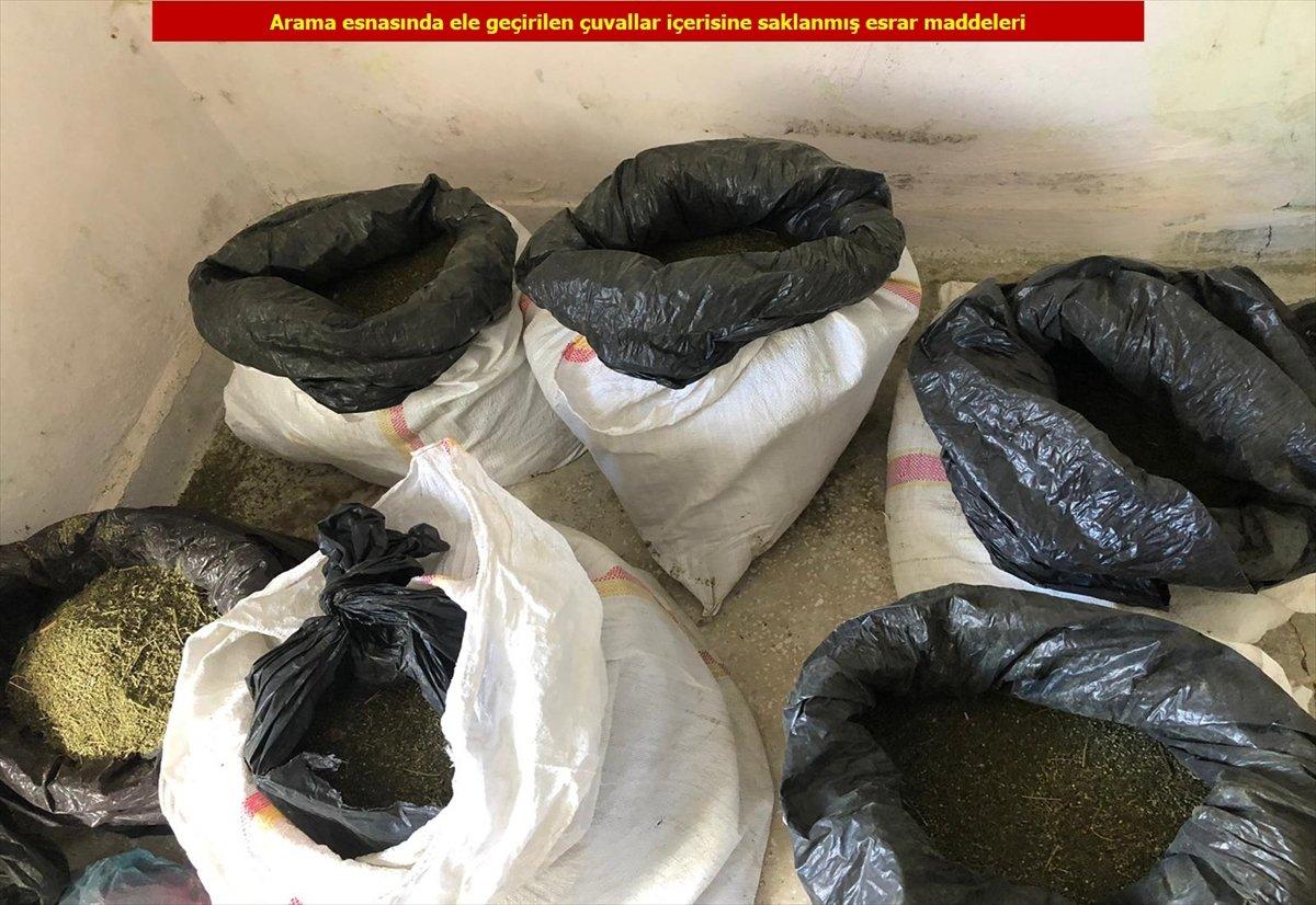 'Kapan-6 Zori''de 10 sığınak imha edildi