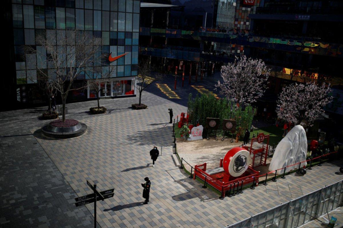 Çin'de yeni tip koronavirüs salgını hayatı felç etti