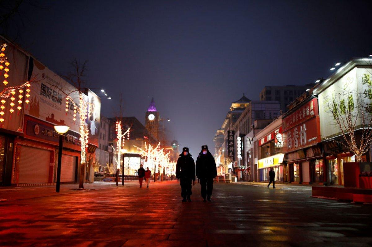 Çin'de yeni tip koronavirüs salgını hayatı felç etti