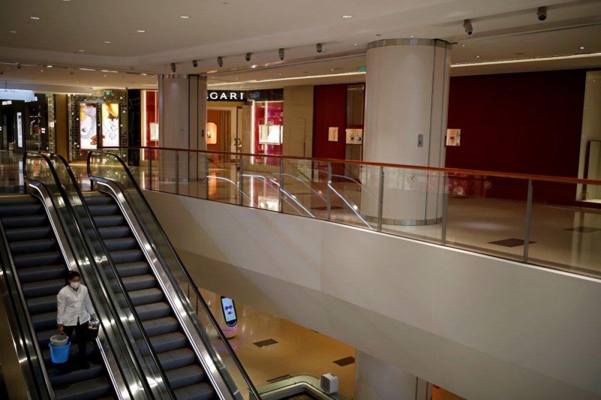 Çin'de yeni tip koronavirüs salgını hayatı felç etti