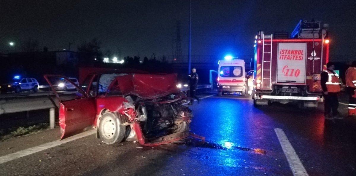 TEM'de feci kaza: 2 ölü