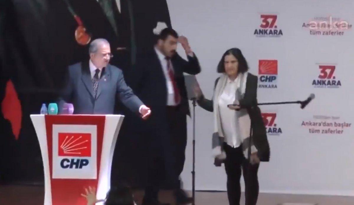 CHP'nin kongresinde olay çıktı