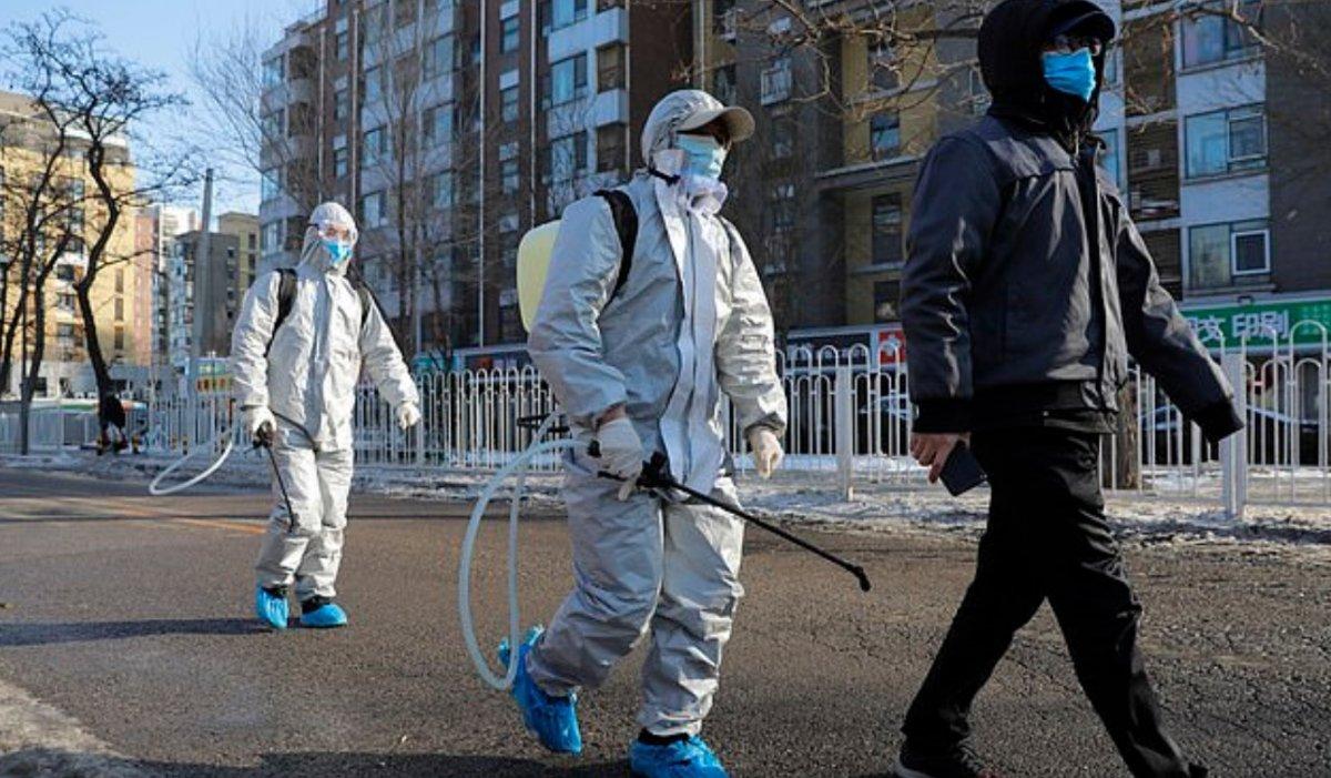 Çin'de paralar virüse karşı karantina altına alındı