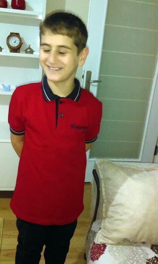 Okulan giden 11 yaşındaki çocuğu servis minibüsü ezdi