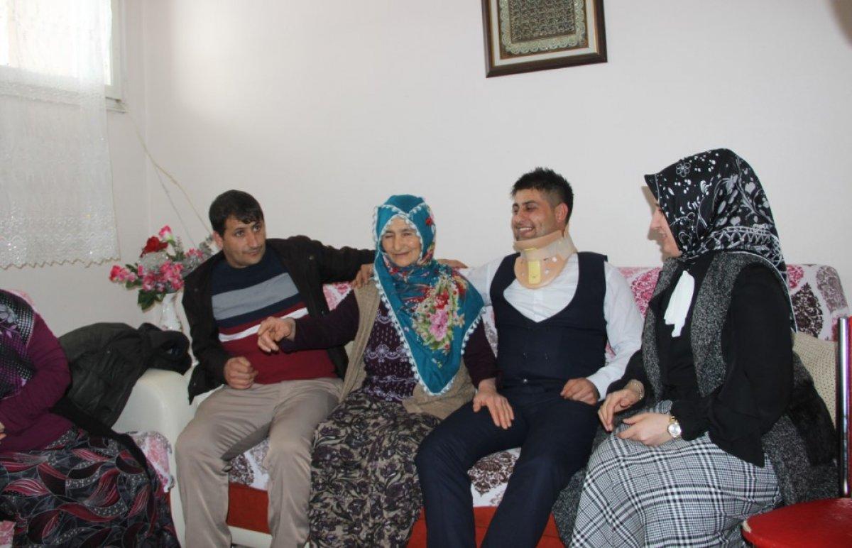 İdlib gazisi Uzman Onbaşı Kaplan ailesine kavuştu