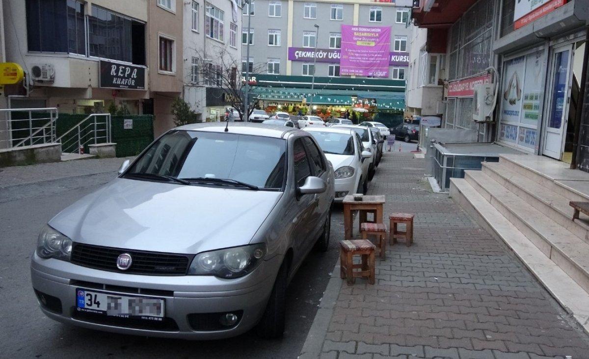 Fren yerine gaza basan sürücü kaza yaptı