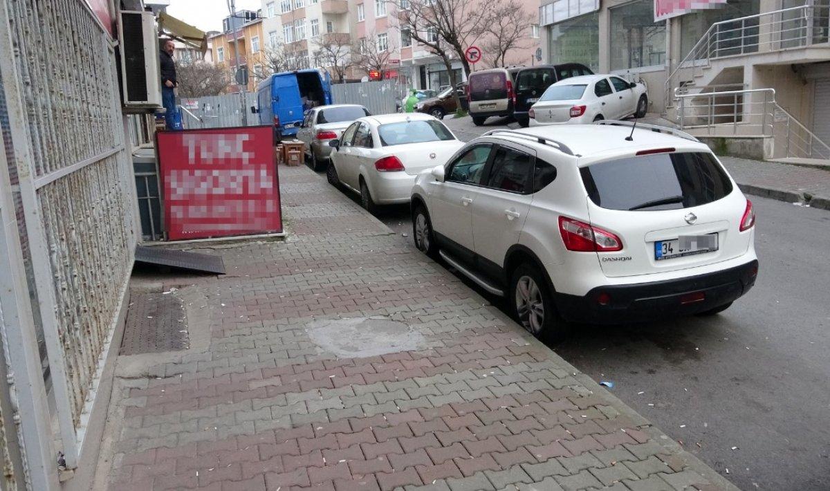 Fren yerine gaza basan sürücü kaza yaptı