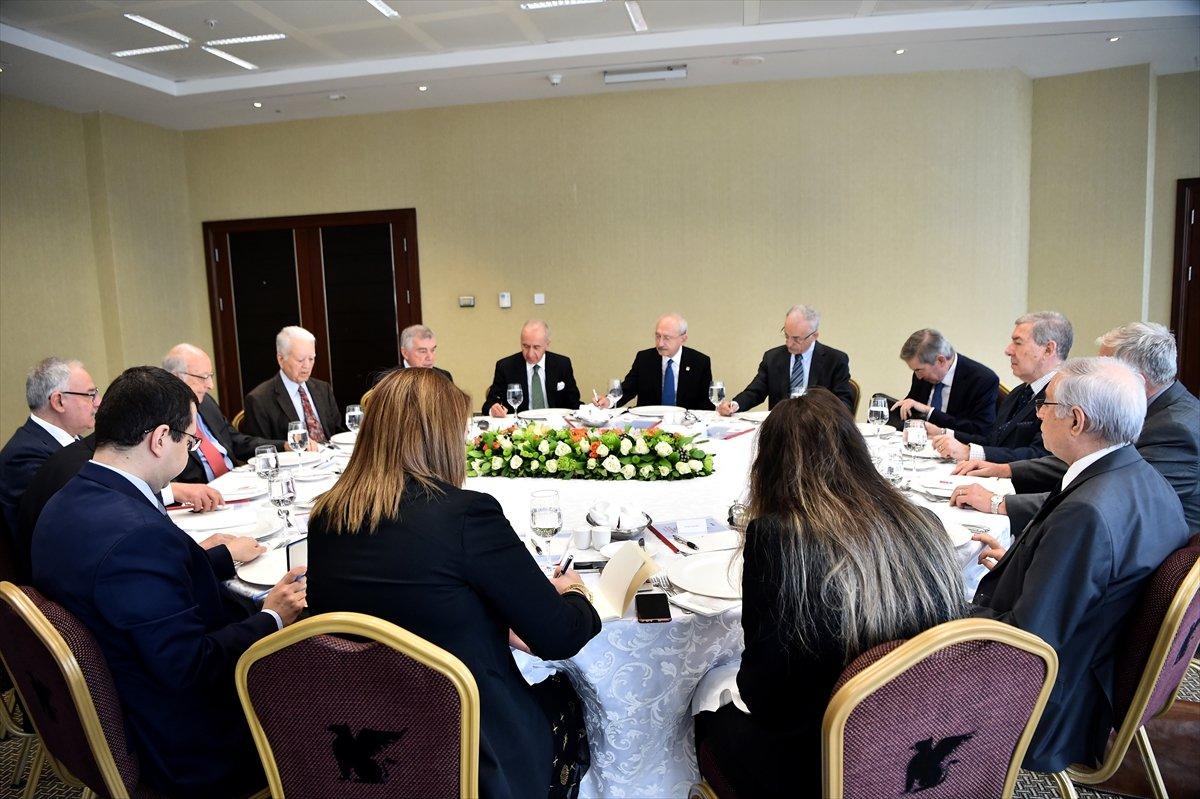 CHP: Esad ile savaşmayı gerektirecek bir tehdit yok