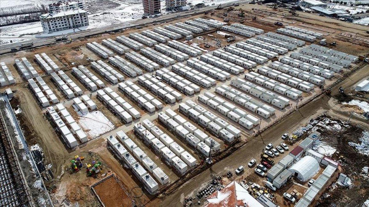 Deprem bölgesine 126 milyon 500 bin lira nakdi yardım