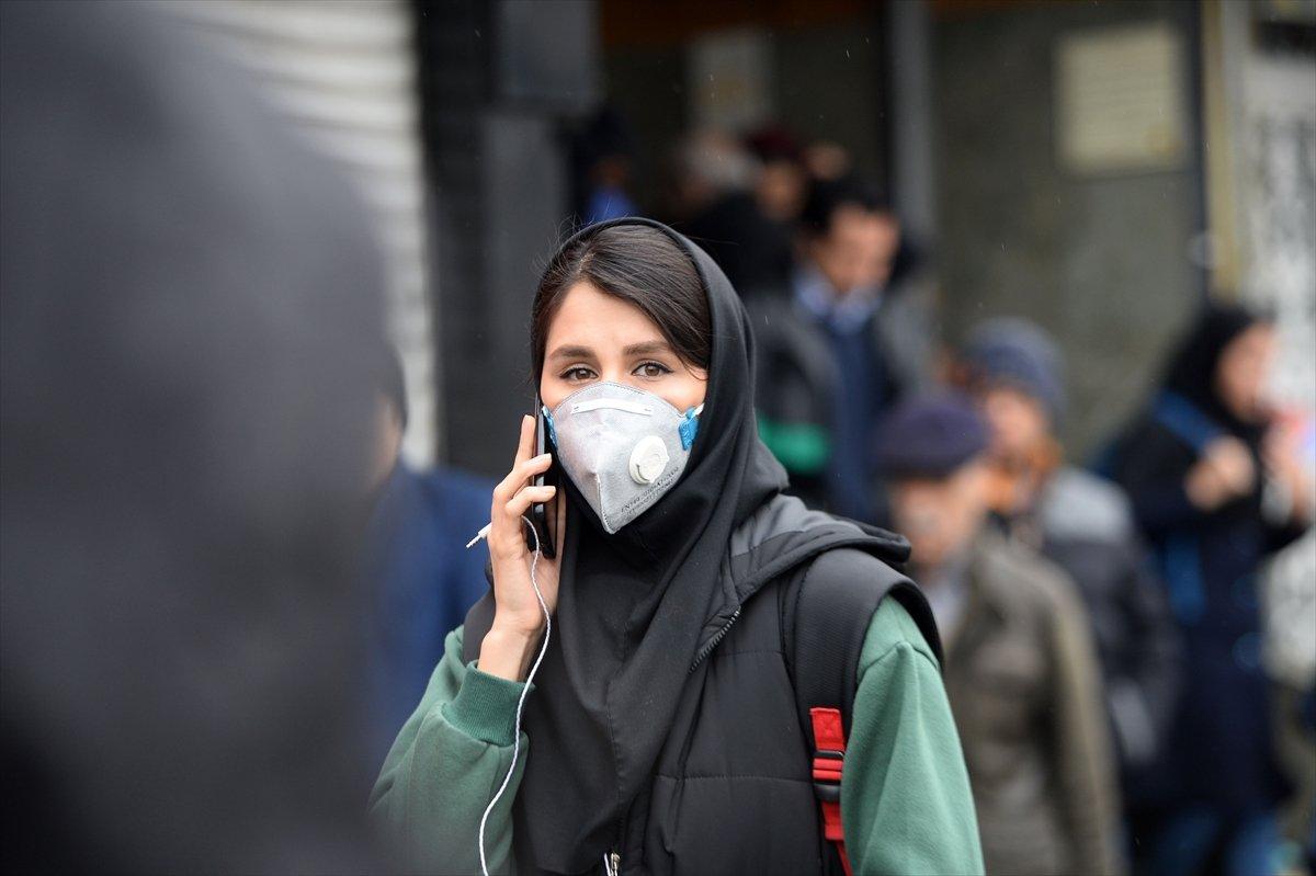 İran'da koronavirüs önlemi: 8 eyalette eğitime ara