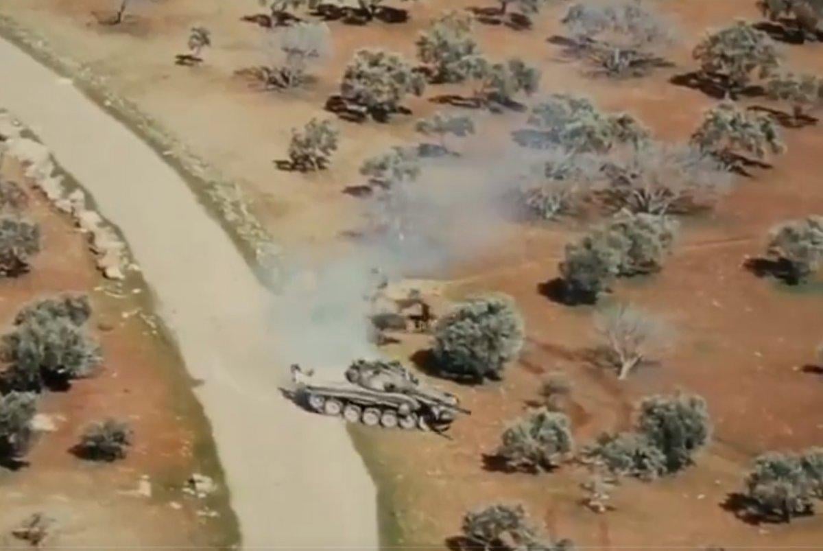 SMO, rejime ait tankı zırhlı araç ile kovaladı