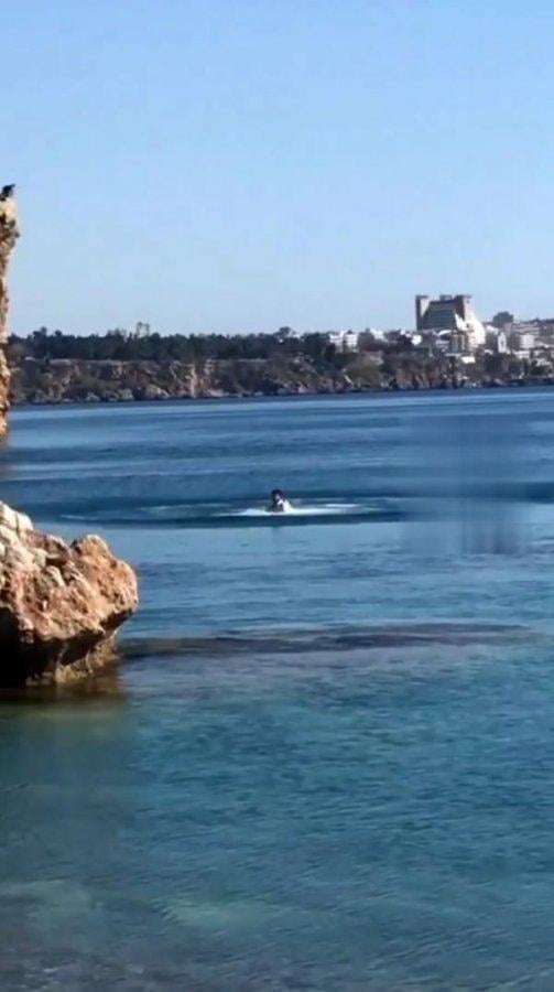 Antalya'da ölüme meydan okuyan adam