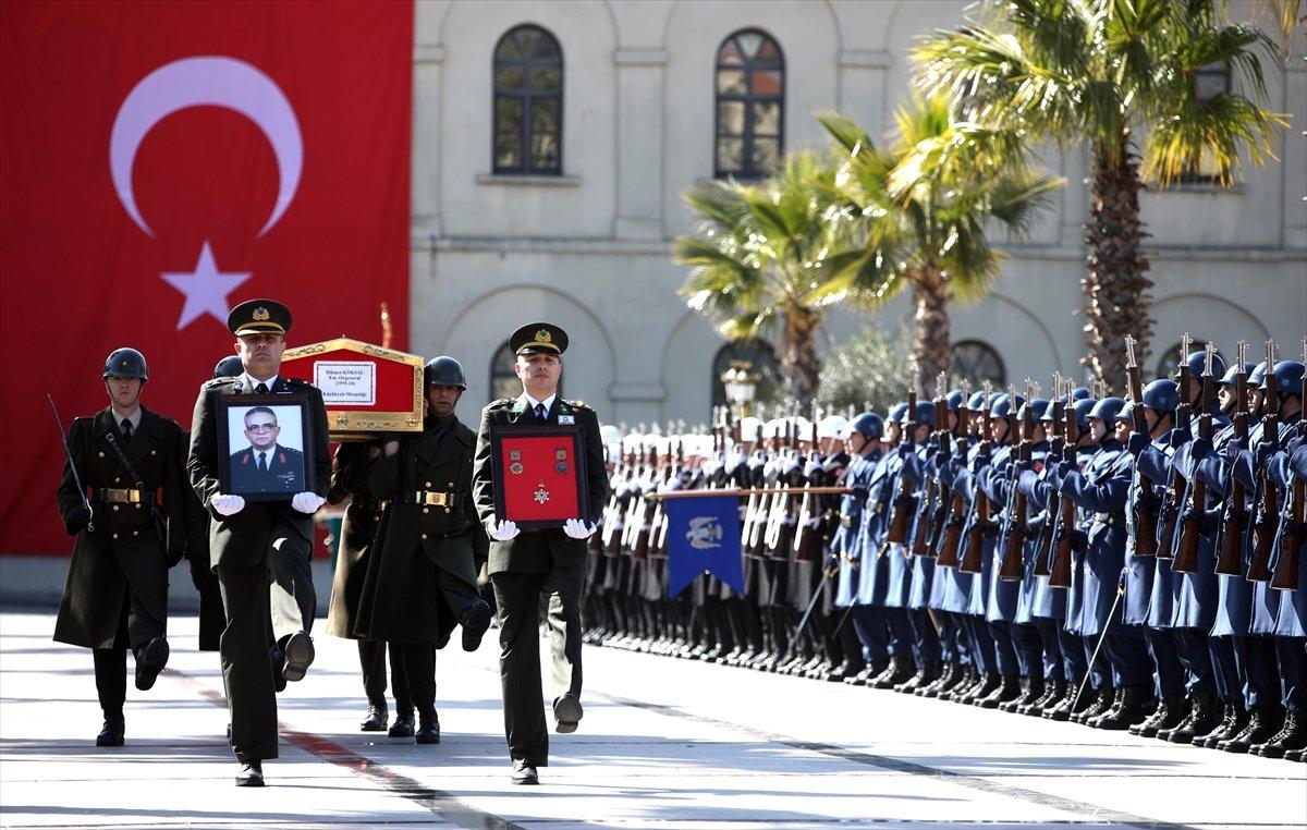 Hikmet Köksal askeri törenle son yolculuğuna uğurlandı