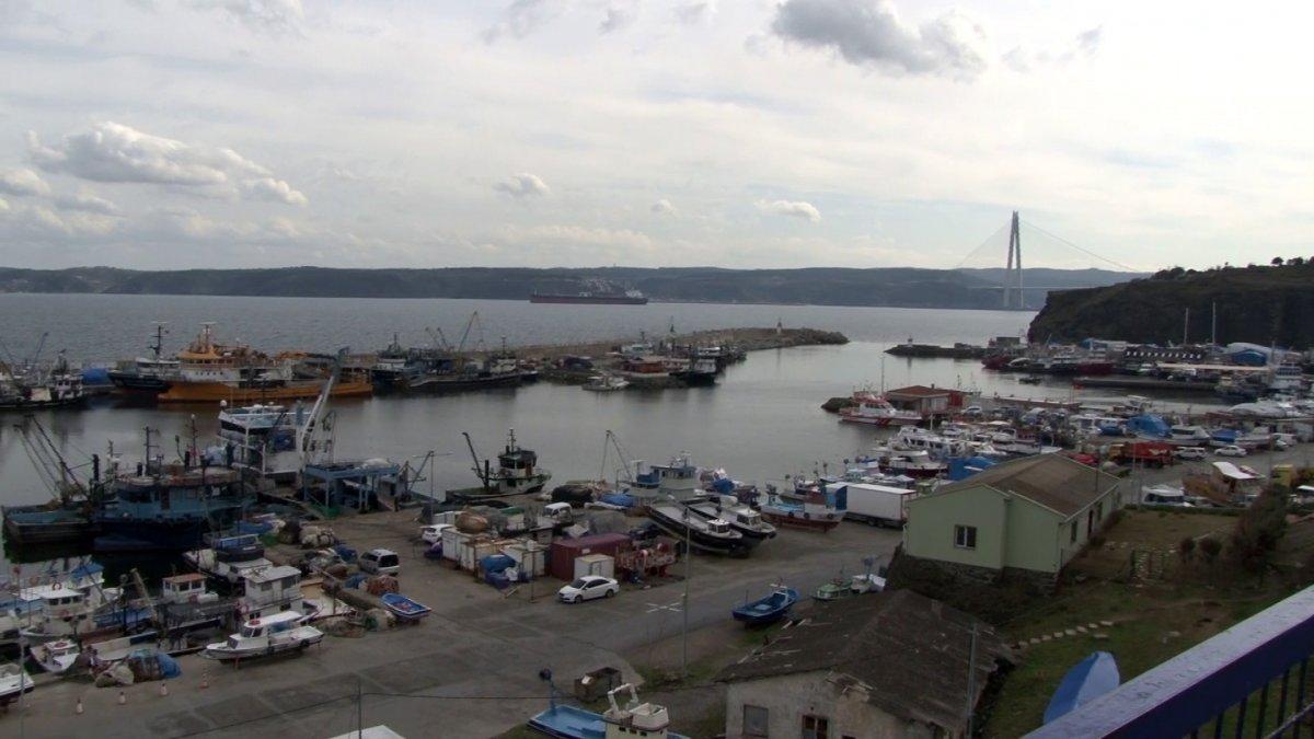 Türk balıkçılar göçmenleri ücretsiz taşımaya gönüllü