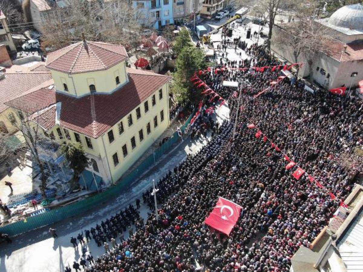 Şehit uzman çavuşu, Kütahya'da 20 bin kişi uğurladı