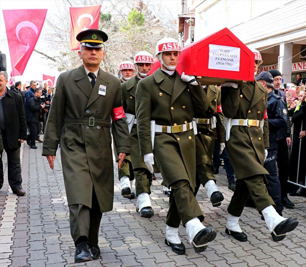 İdlib şehidi Eyüp Gülaştı'ya Samsun'da veda