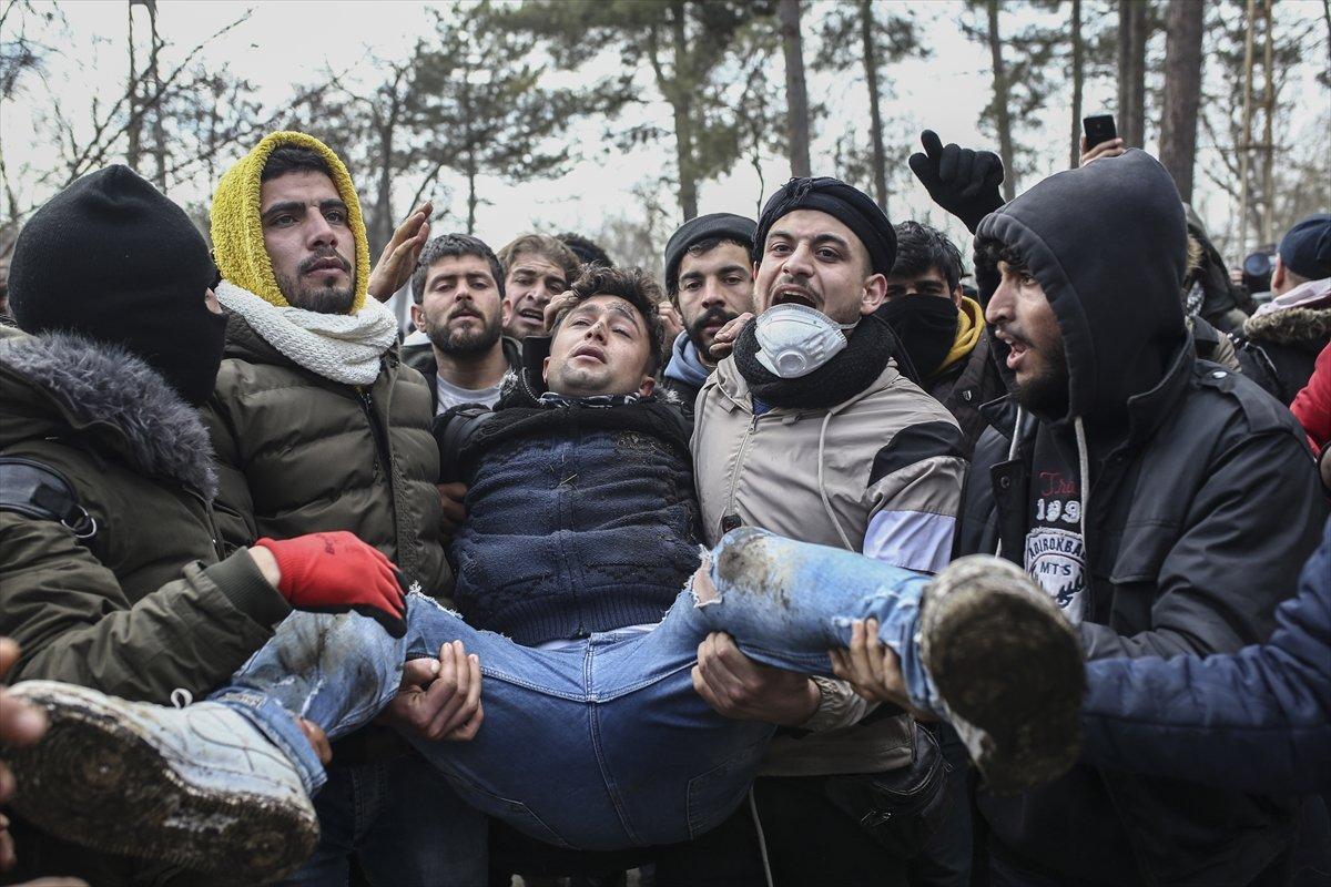 Yunan polisinden mültecilere saldırı