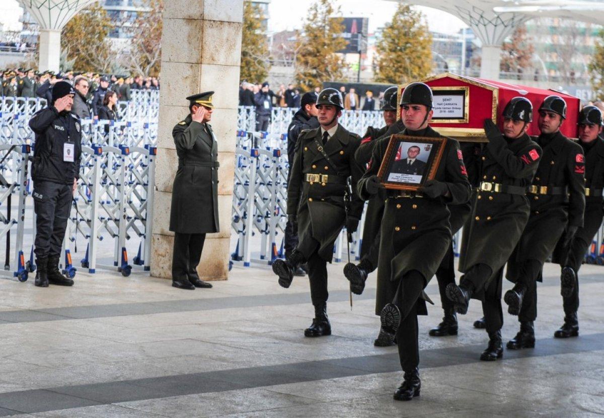 Ankaralı şehidine veda etti