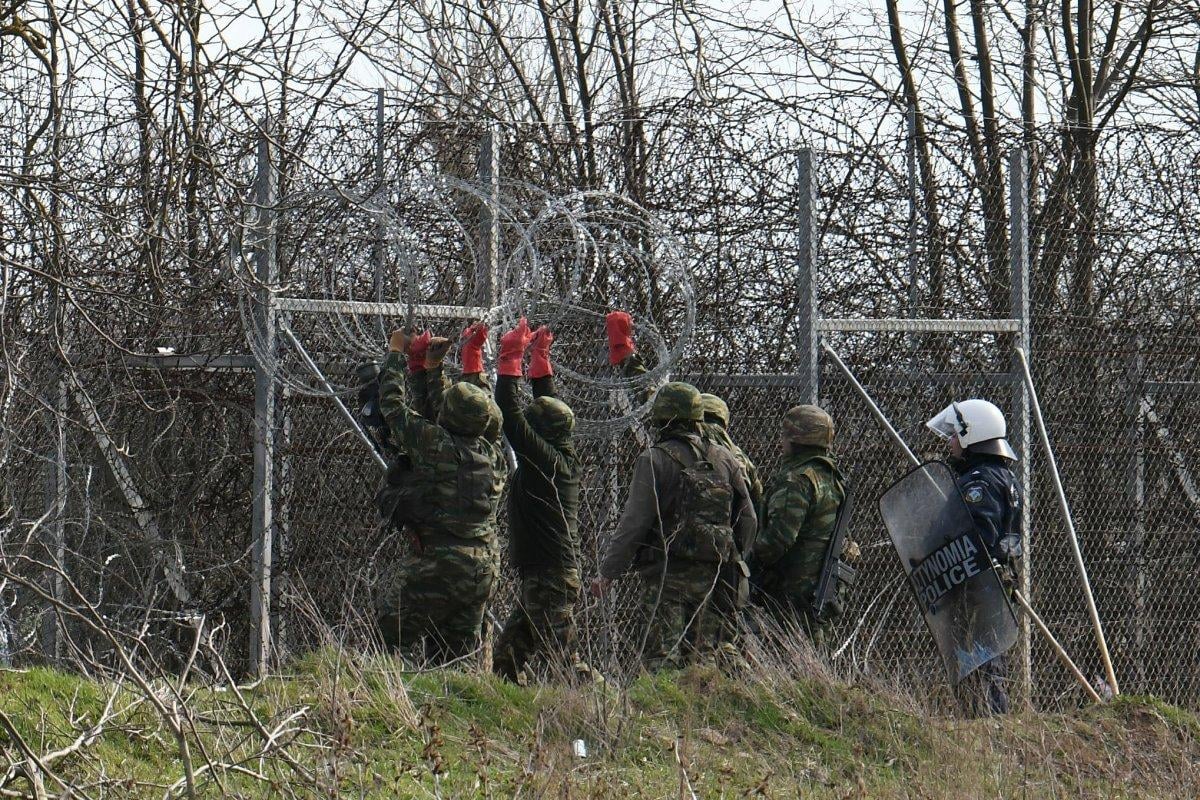 Alman basını: AB göçmen girişini engellemeli