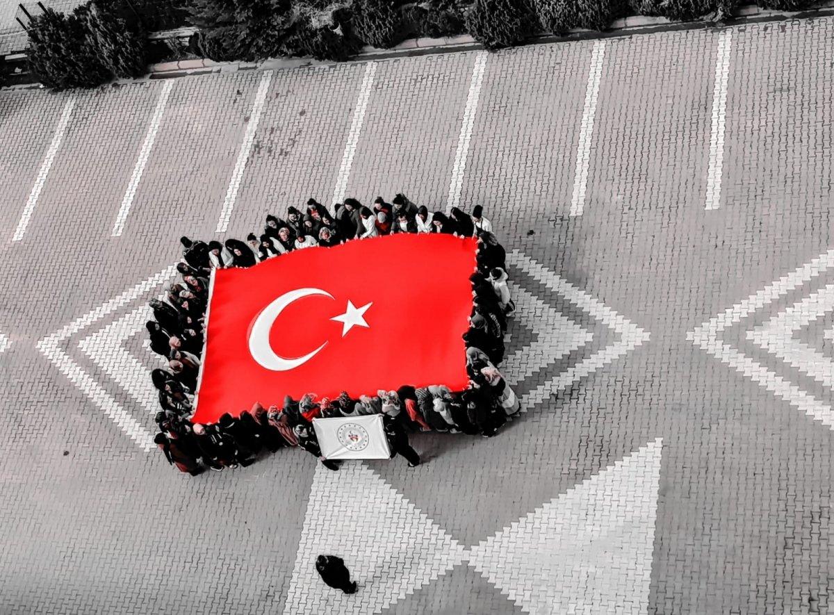 Nevşehir'de öğrencilerden Mehmetçik'e destek