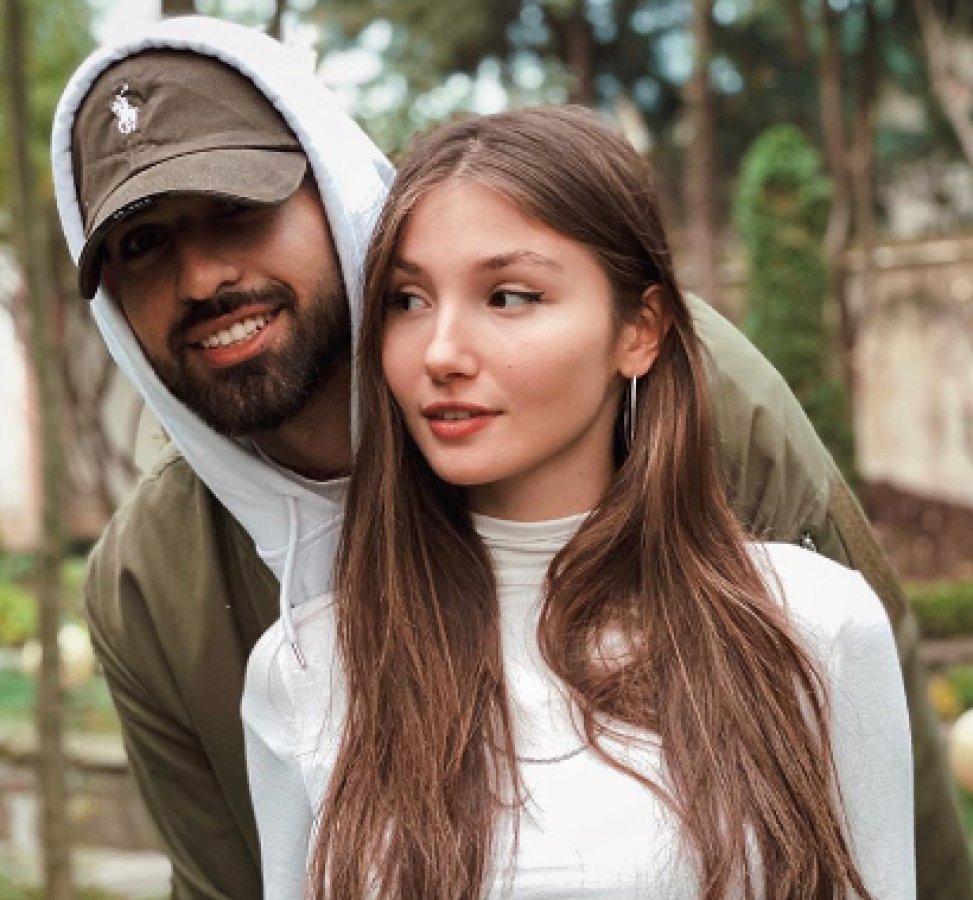 Genç oyuncu İlayda Akdoğan, İran'da mahsur kaldı