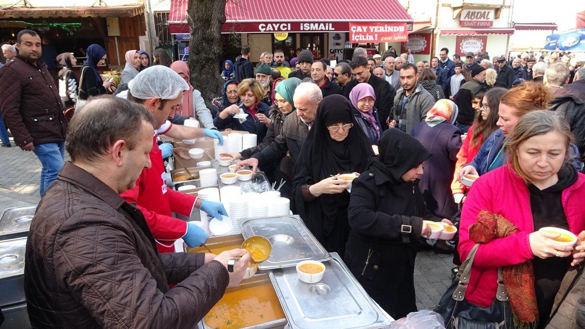 Bursa'da yılda bir defa pişen çorba