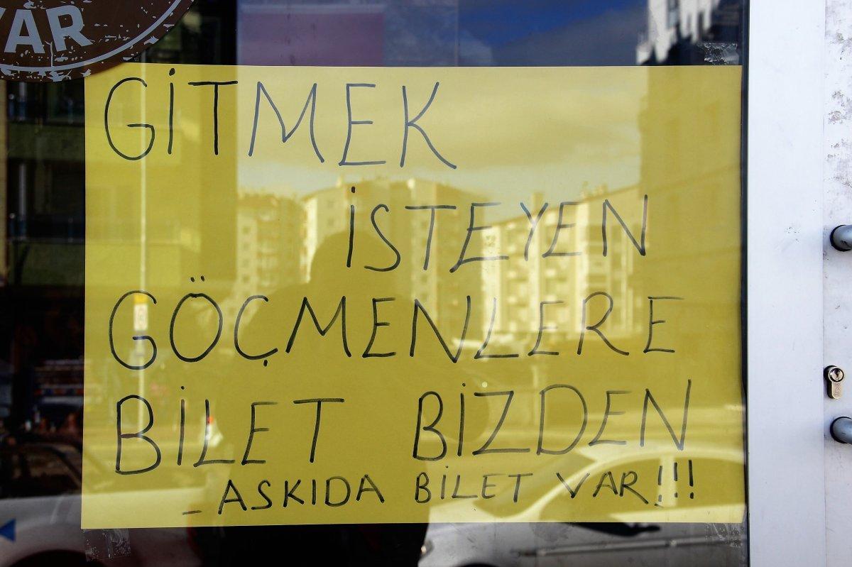 Sivas'taki esnaftan göçmenler için askıda bilet kampanyası