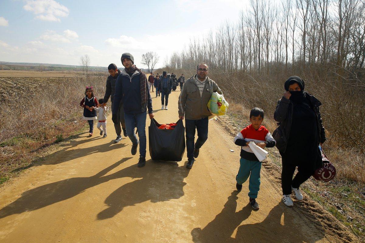 Sınıra göçmen akını devam ediyor