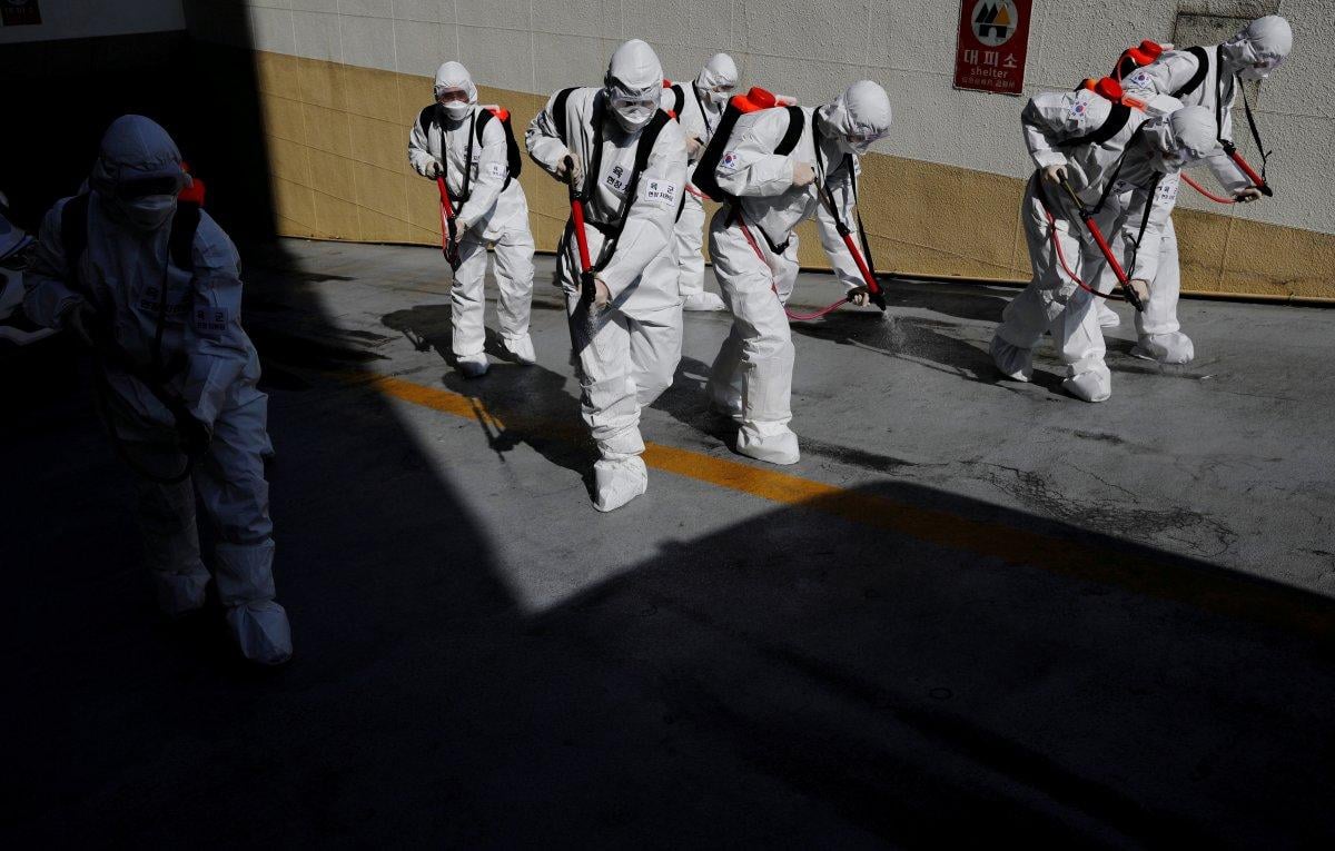 ABD'de koronavirüsten ölenlerin sayısı 6'ya çıktı