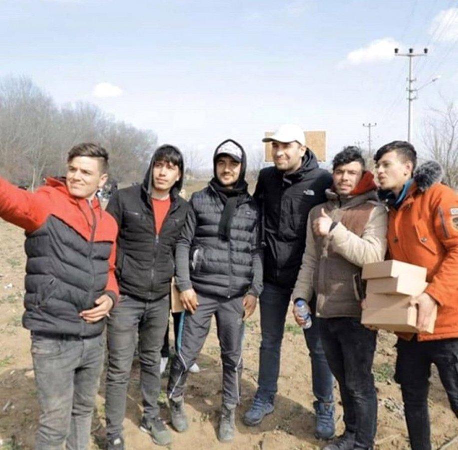 Ulaş Tuna Astepe,  Pazarkule Sınır Kapısı'nda