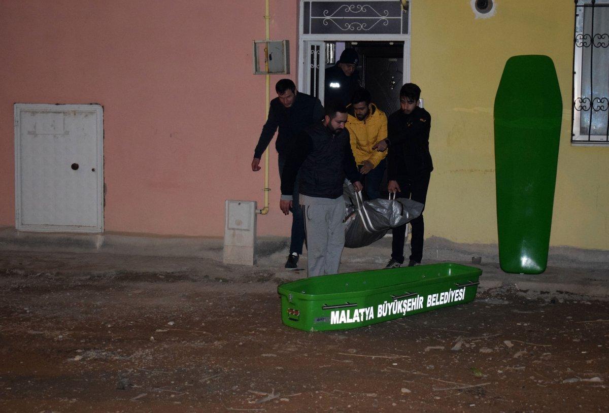 Malatya'da bir kişi evinde ölü bulundu