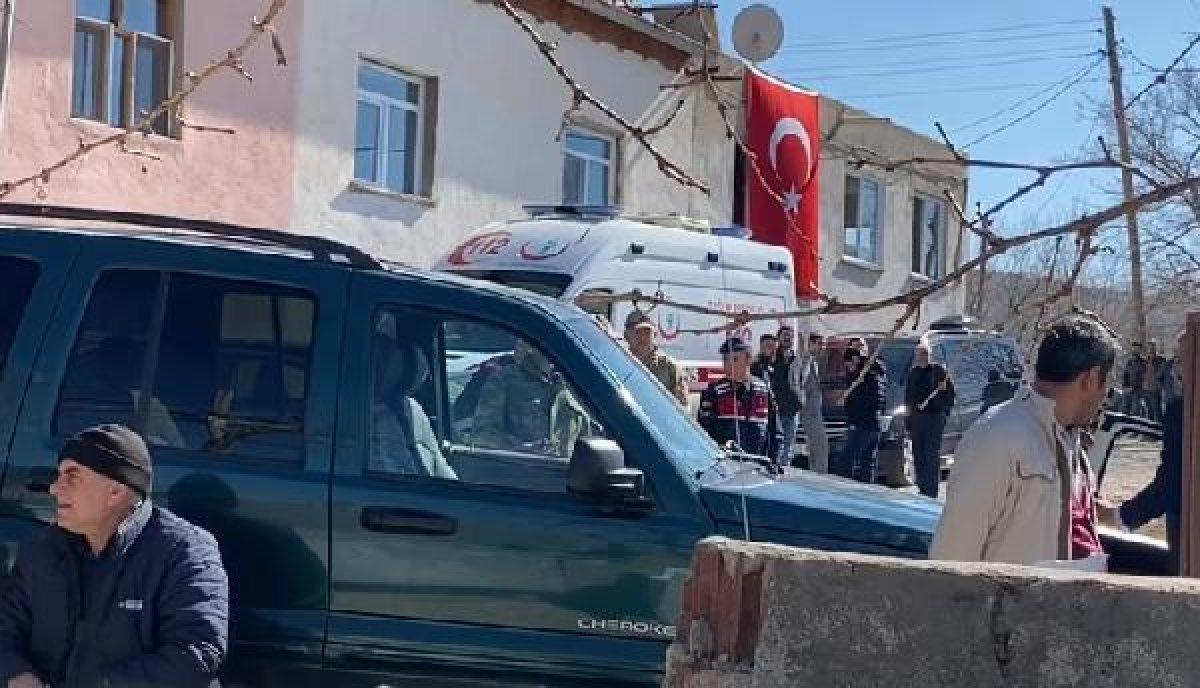 İdlib şehidinin acı haberi Elazığ'daki ailesine ulaştı