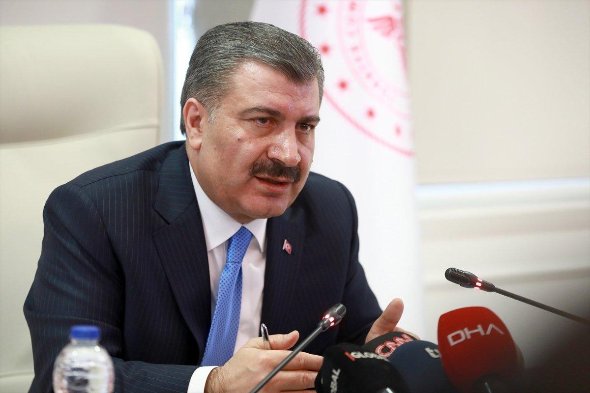 Bakan Koca: İran ile bilgi paylaşımı Skype'tan yapılacak